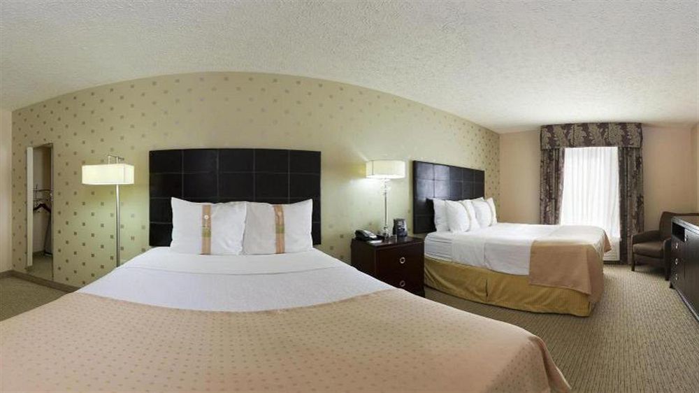 Holiday Inn Bloomington-University Area By Ihg Экстерьер фото
